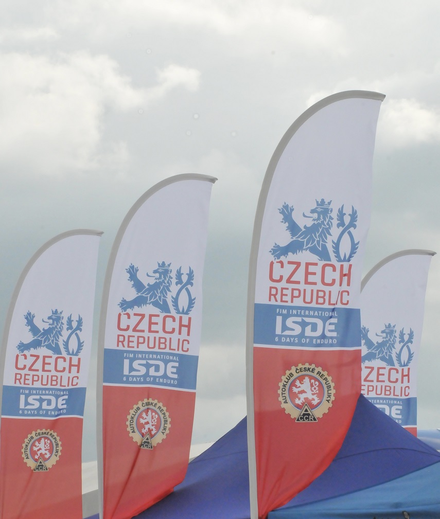 ISDE2022 vlajky small